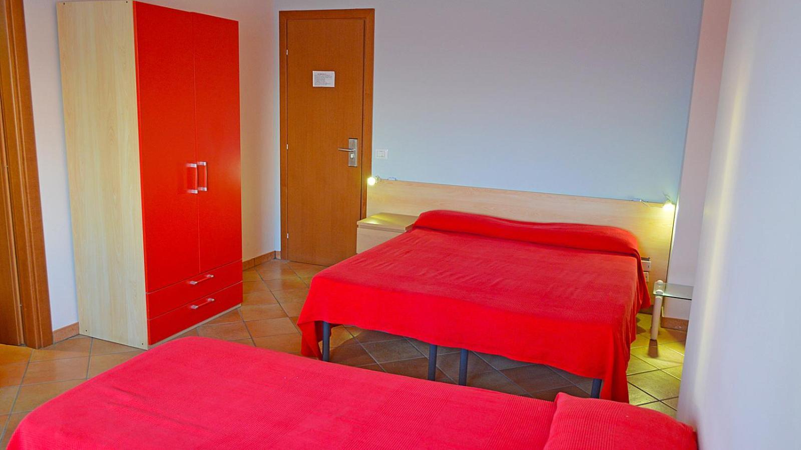 Splash'S Rooms สปาดาฟอรา ภายนอก รูปภาพ
