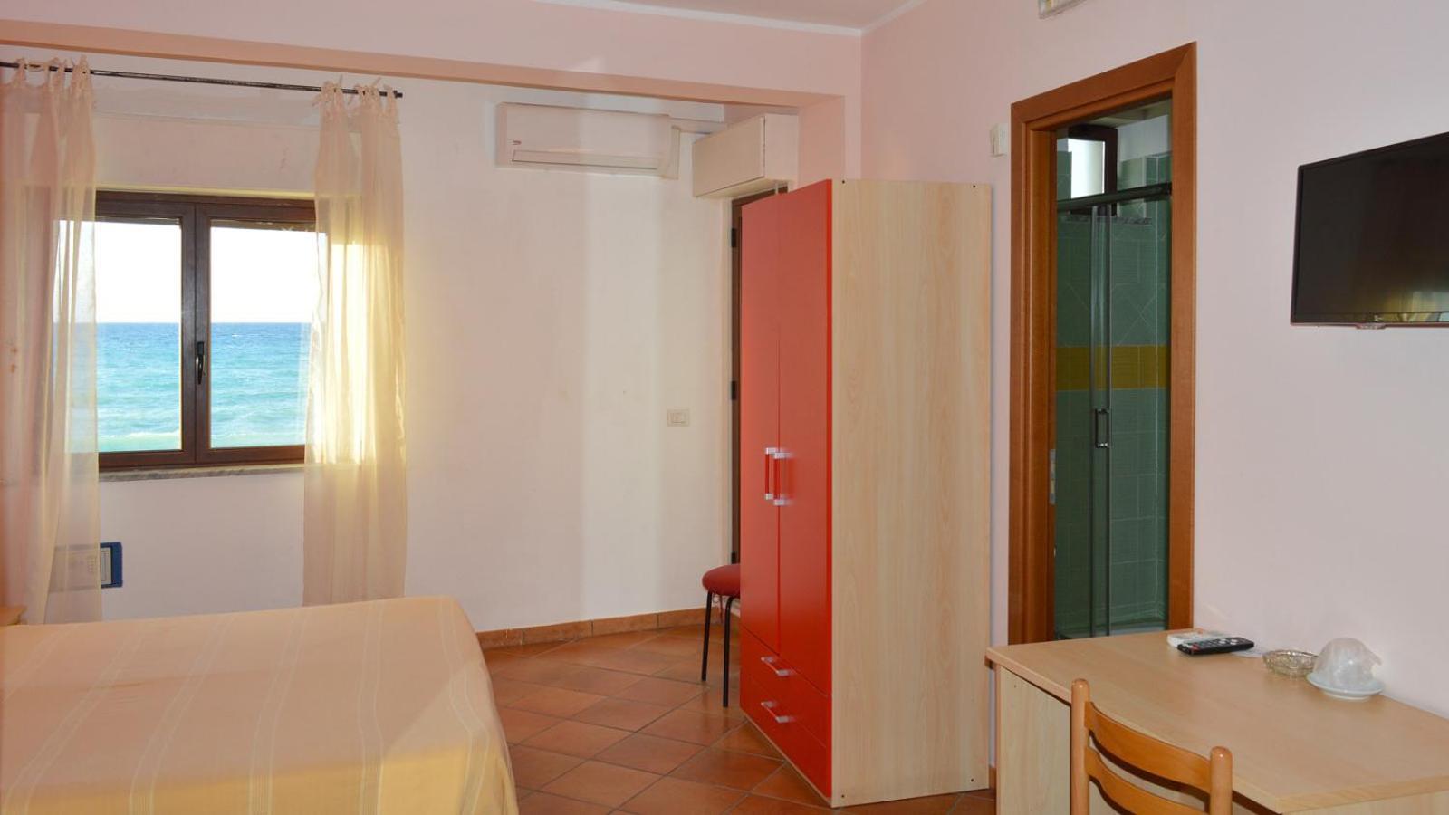 Splash'S Rooms สปาดาฟอรา ภายนอก รูปภาพ